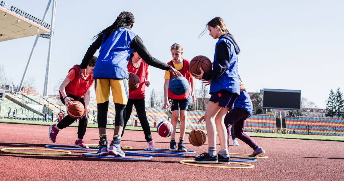 Tic-Tac-Toe als Wettrennen - Coole und sportliche Modifizierung